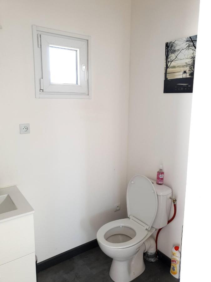 Beau Logement Avec Terrasse, Jacuzzi Et Terrain De Petanque Privatif A 5 Minutes De La Plage Audenge Exterior photo